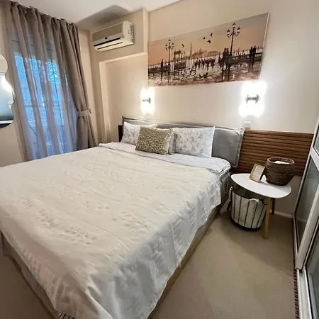 Apartment Sunny House Golden Sands